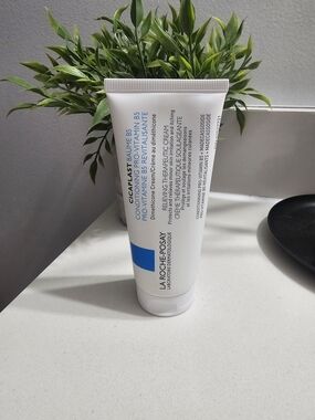 La Roche-Posay Cicaplast B5 Soothing Repairing Balm